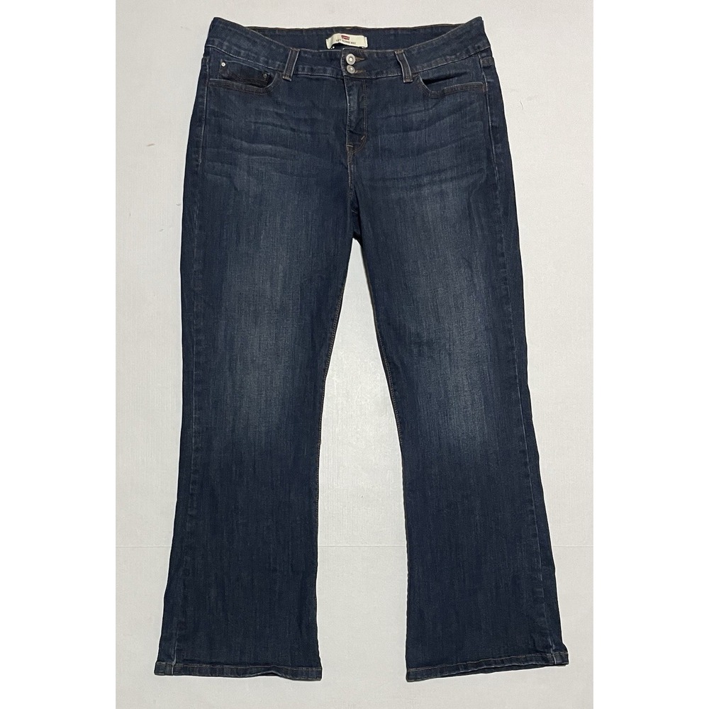Womens Levi's‎ Blue Jeans size 14 X 29.5 Dark Wash 526 Tm Slender Bootcut